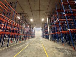 Jalan Buroh (D22), Warehouse #578702041